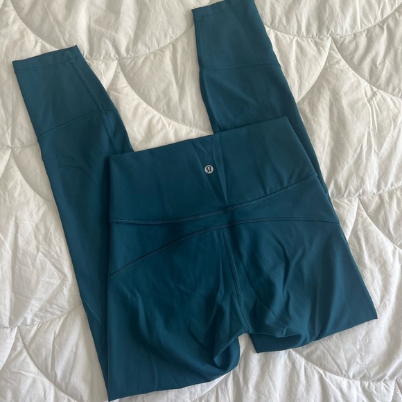Lululemon In Movement Tight 25" *Everlux in Bermuda Teal Size 4 - Picture 7 of 13